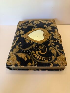Antique Victorian photo album blue & gold heart mirror latch